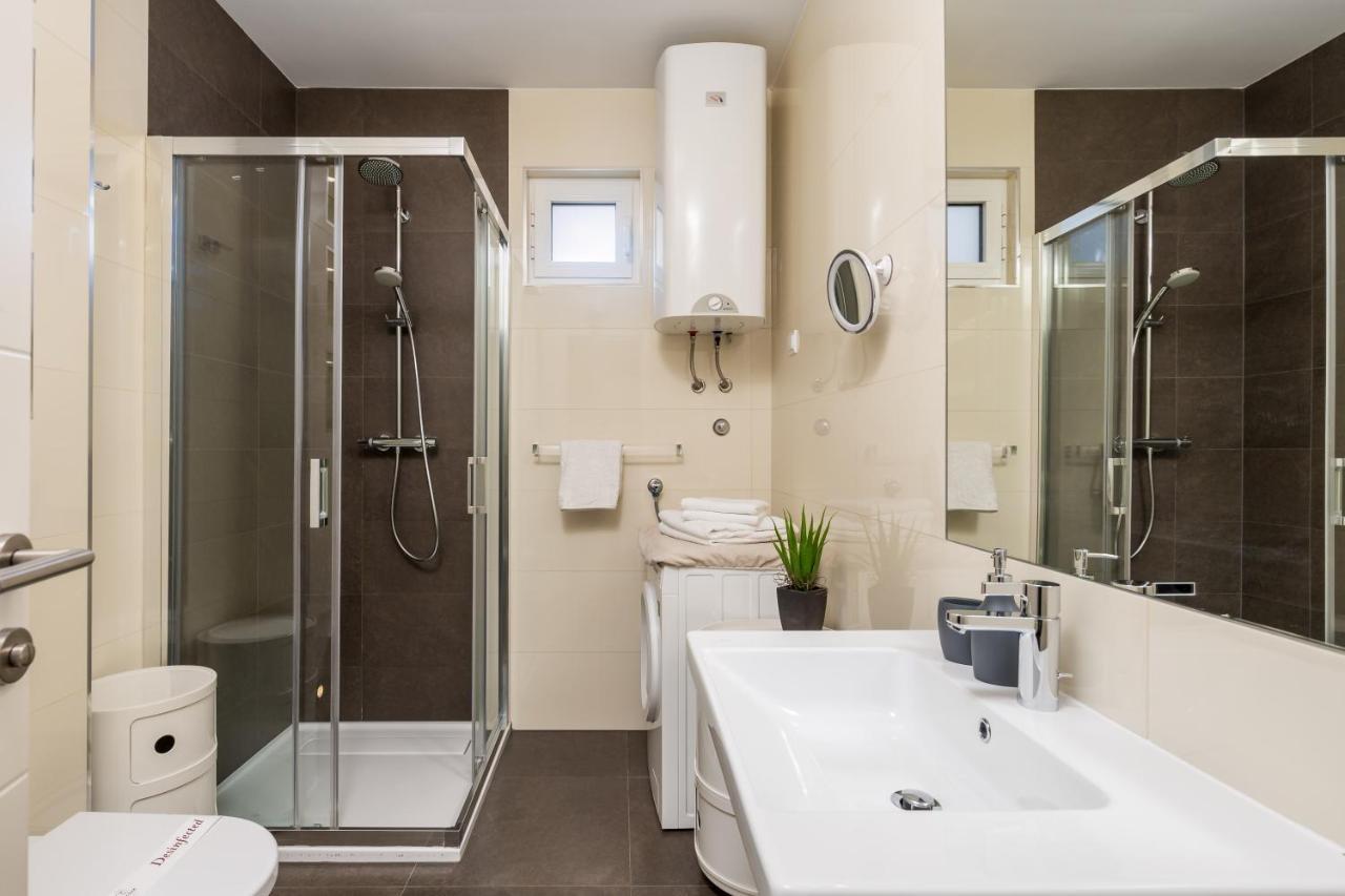 Apartment Mara Opatija With Rooftop Swimming Pool Icici Exterior photo